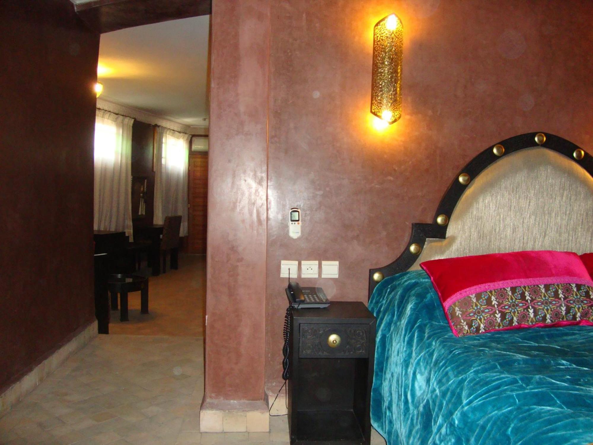 Riad Andalib Fez Buitenkant foto